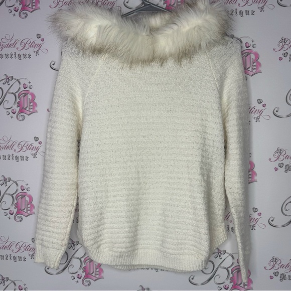 Cat & Jack Tops - Cat & jack sweater pull over faux fur trim hood hoodie warm cozy knit crochet